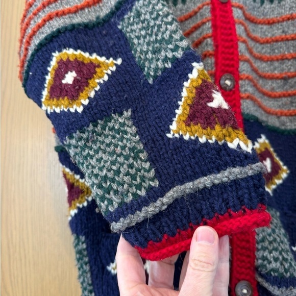 Vintage Ecuador Tejidos Hand Knit Chunky Heavy Wool Cardigan Hand Made - Picture 2 of 12